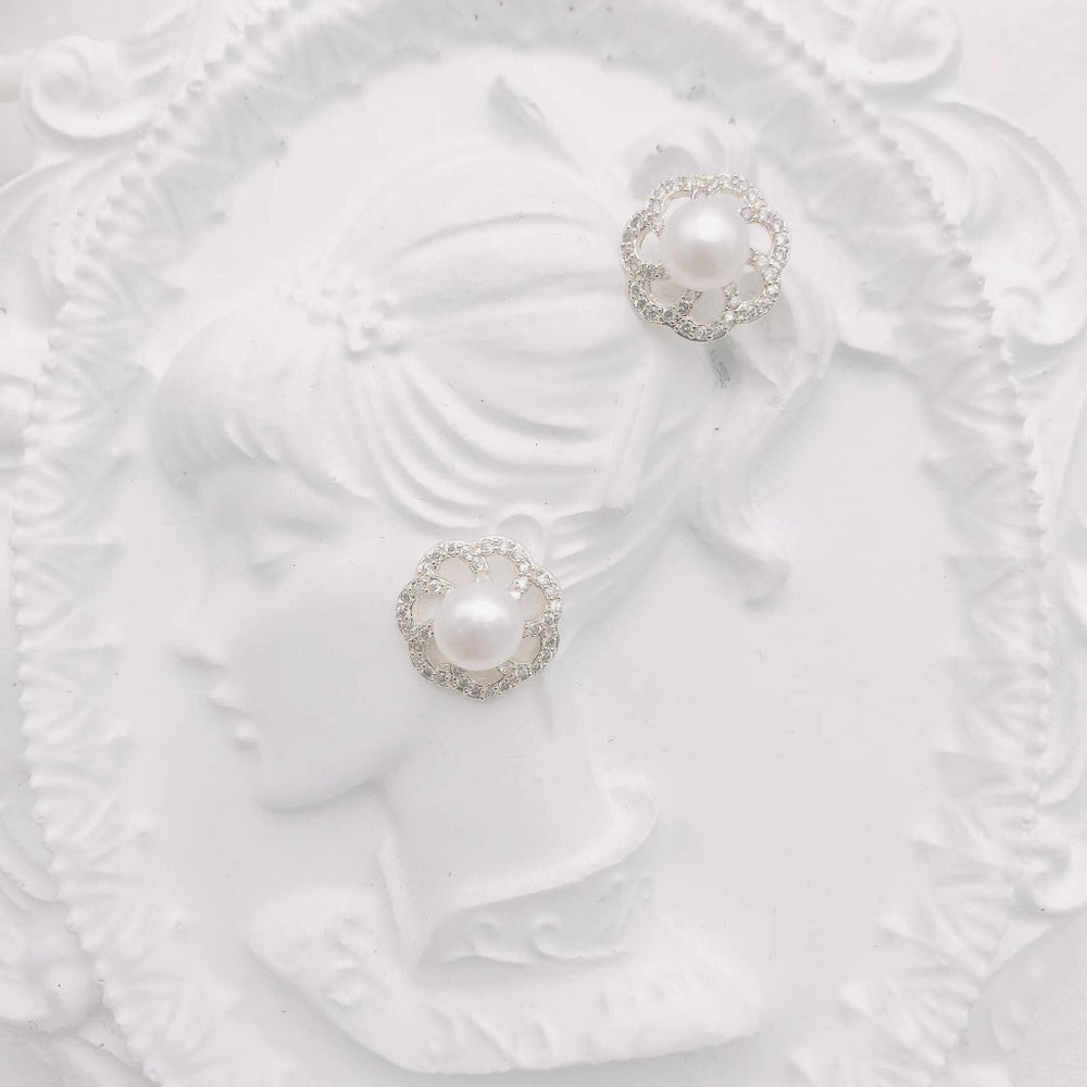 Sparkling Pearls Earrings - 3177SV