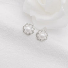 Khuyên tai LAMY Sparkling Pearls women's earrings CDE3177SV