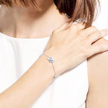 Bộ trang sức LAMY  Dazzling Swan Bracelet Silver CDE6050BE & CDE2050SV