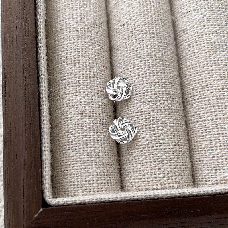 Dongdaemun Twisted Knot Earrings