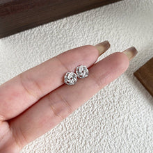 Khuyên tai LAMY Dongdaemun Twisted Knot women's earrings CDE3109SV