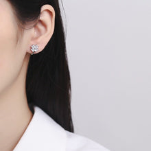 Khuyên tai LAMY Four-leaf Clover women's earrings CDE3099SV