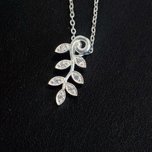 Dây chuyền LAMY Cinnamon Leaf Necklace Silver CDE6279SV