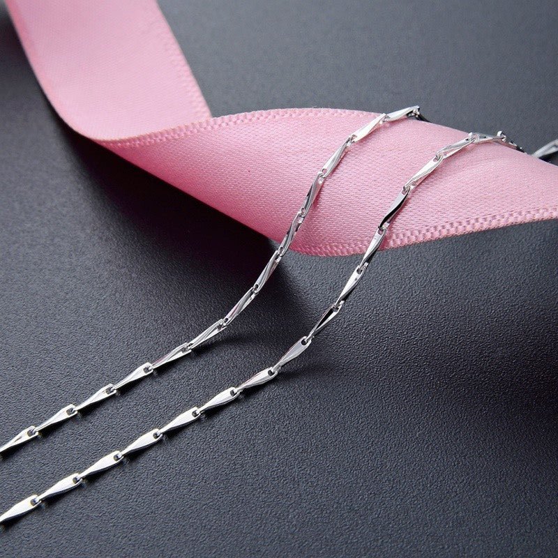 Delicate Thread Necklace Silver