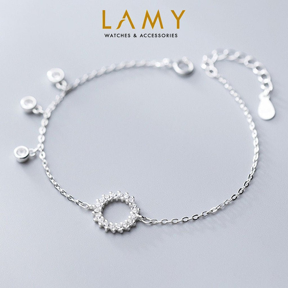 Round Anklet Silver, dây xích mảnh gắn một vòng tròn viền đá ở giữa