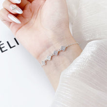 Bộ trang sức LAMY Lucky Four-Leaf Clover Bracelet CDE2170SV