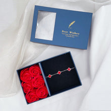 Bộ trang sức LAMY Four Leaf Clover Bracelet with Stone Accents Red CDE2194