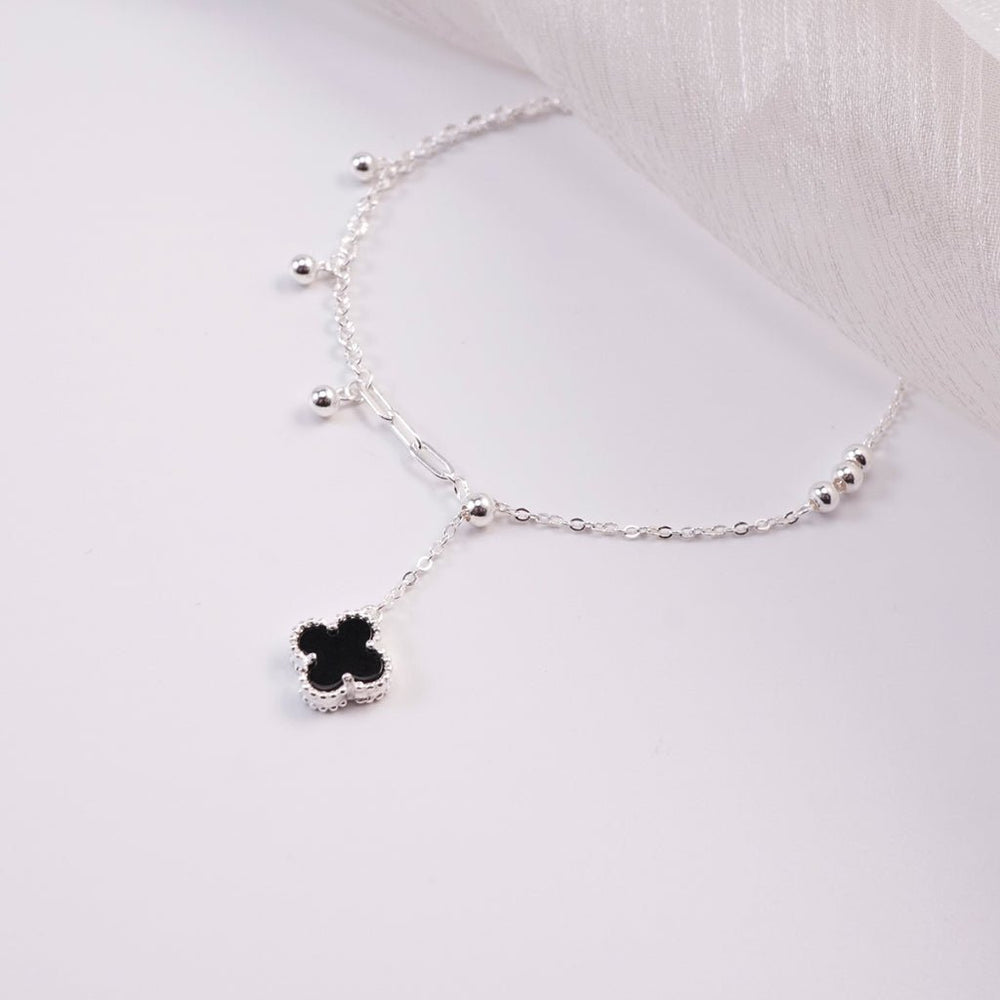 Four Leaf Anklet Silver, dây xích mảnh treo các hạt tròn nhỏ