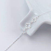 Vòng tay LAMY Silver Lucky Four Leaf Bracelet CDE2069