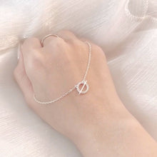 Dây chuyền bạc nữ CDE Circle Toggle Silver Necklace CDE6313