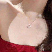 Dây chuyền CDE Star Moonstone Planet Bạc CDE6328SV