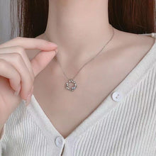 Dây chuyền CDE Star Moonstone Planet Bạc CDE6328SV