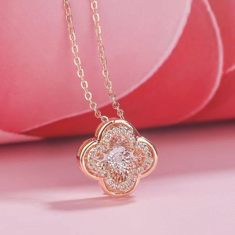 Clover Natural South Africa Diamond Necklace Silver