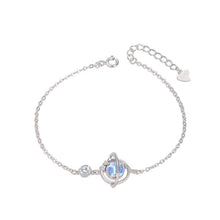 Vòng tay đá mặt trăng CDE Planet Moonstone Bạc CDE2226SV
