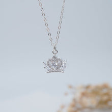 Dây chuyền LAMY Elegant Crown Pendant Necklace Silver CDE6302