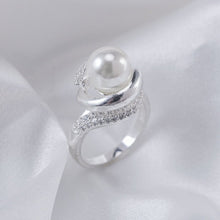 Nhẫn bạc LAMY Elegant Cultured Pearl Ring Silver CDE8222SV