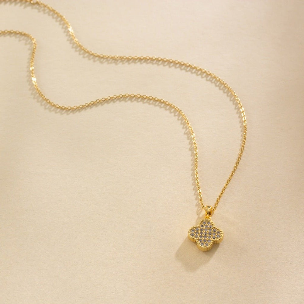 Lucky Four Leaf Necklace Gold