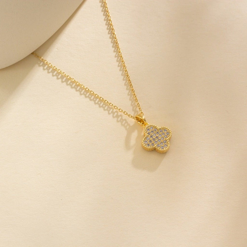 Lucky Four Leaf Necklace Gold