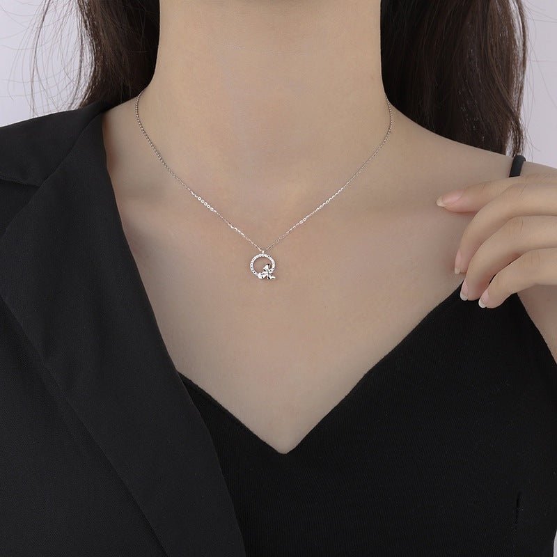 Sparkling Herbarium Circle Necklace Silver
