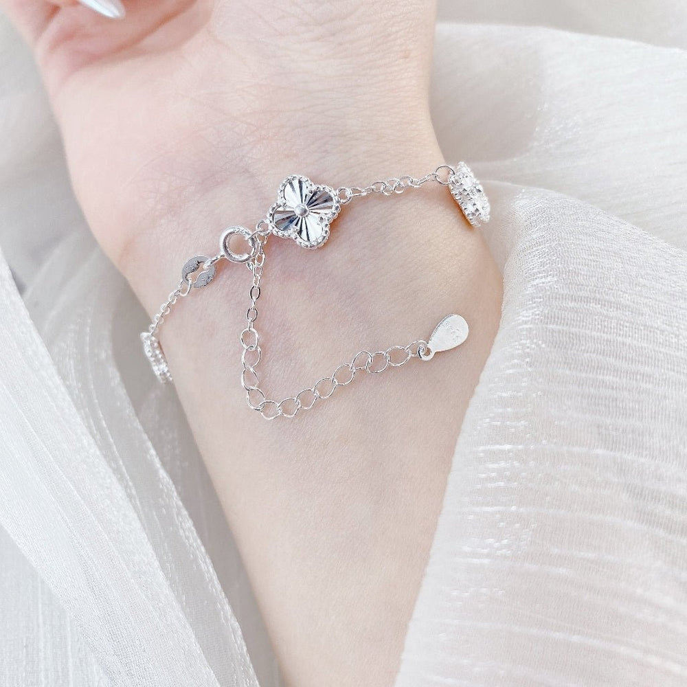 Four Leaf Clover Sparkling Bracelet Jewelry Set Silver - 2187SV