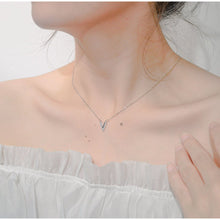 Dây chuyền LAMY Luxury V Shaped Pendant Silver Women's Necklace CDE6390SV