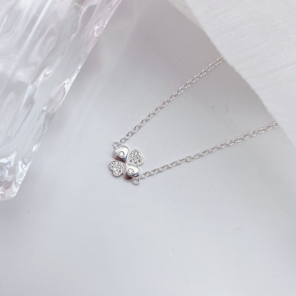Lucky Leaf Clover Bracelet Silver