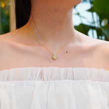 Dây chuyền LAMY Graceful Leaf Pendant Gold Women's Necklace CDE6386GG