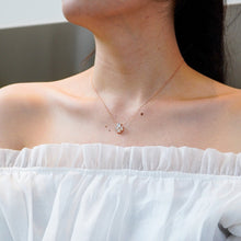 Dây chuyền LAMY Graceful Leaf Pendant Rose Gold Women's Necklace CDE6386RG