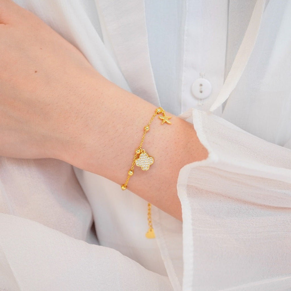 Lucky Four Leaf Star Bracelet Gold