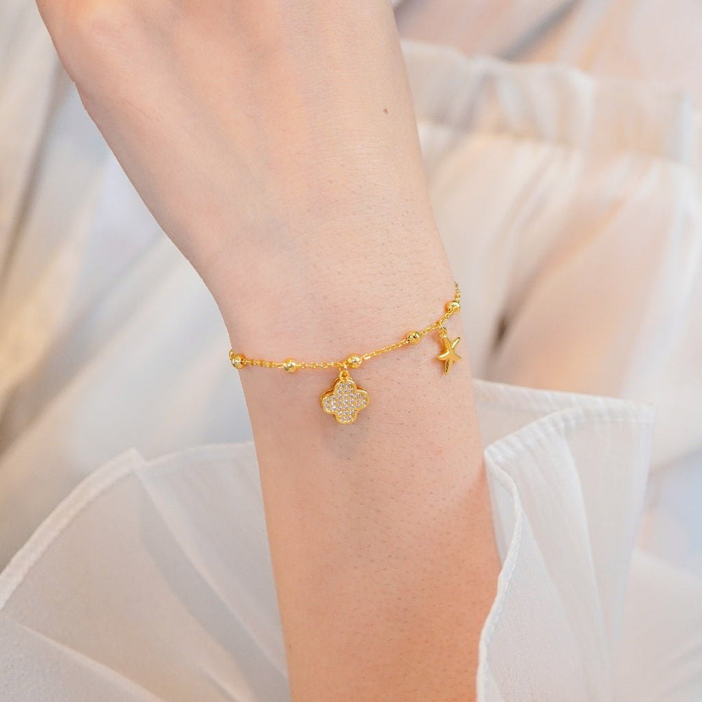 Lucky Four Leaf Star Bracelet Gold