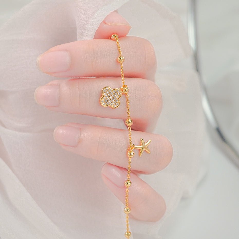 Lucky Four Leaf Star Bracelet Gold