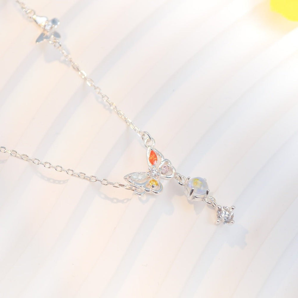 Butterfly Moonstone Necklace Silver, mặt bướm đính đá ánh cầu vồng