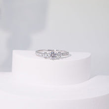 Nhẫn kim cương Moissanite 4,5mm được chứng nhận GRA CDEDR019 - Sản phẩm được chứng nhận chính hãng