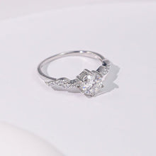 Nhẫn kim cương Moissanite 6mm được chứng nhận GRA CDEDR026 - Sản phẩm được chứng nhận chính hãng