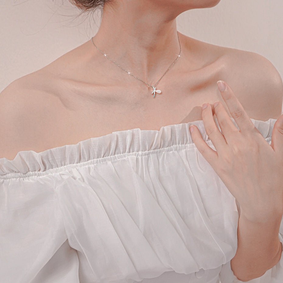 Bow Charm Necklace Silver