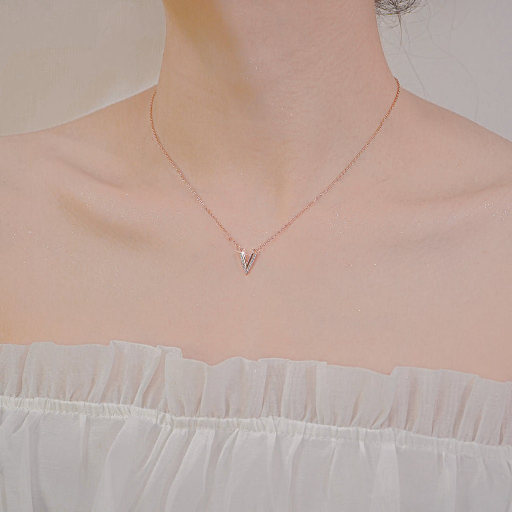 V Shaped Pendant Necklace Rose Gold