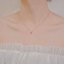 Dây chuyền LAMY Luxury V Shaped Pendant Rose Gold Women's Necklace CDE6390RG