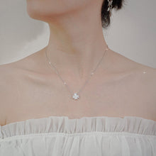 Dây chuyền LAMY Graceful Leaf Pendant Silver Women's Necklace CDE6386SV