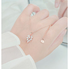 Dây chuyền LAMY Crystal Leaf Clavicle Necklace Rose Gold CDE6383RG