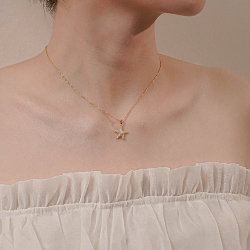 Starfish Necklace Gold