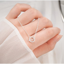 Dây chuyền bạc nữ CDE Circle Toggle Silver Necklace CDE6313