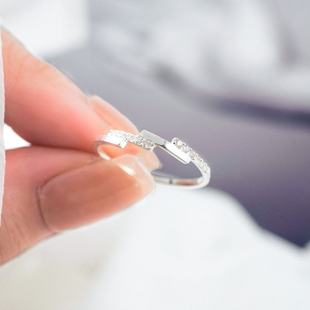 Shiny Crystal Ring Silver - cận đá