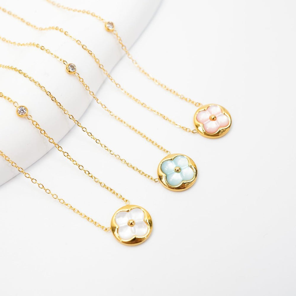 Four Leaves Round Necklace