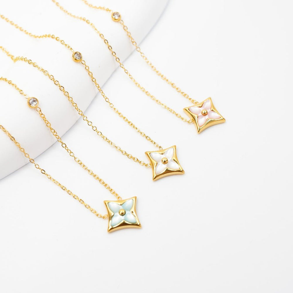 Four Leaves Star Necklace