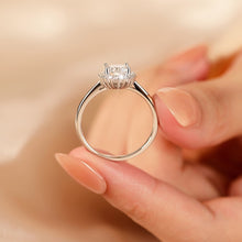 Nhẫn kim cương Moissanite LAMY Daisy Sparkle 4 ly kiểm định GRA CDEDR045 - Hàng chính hãng đã kiểm định