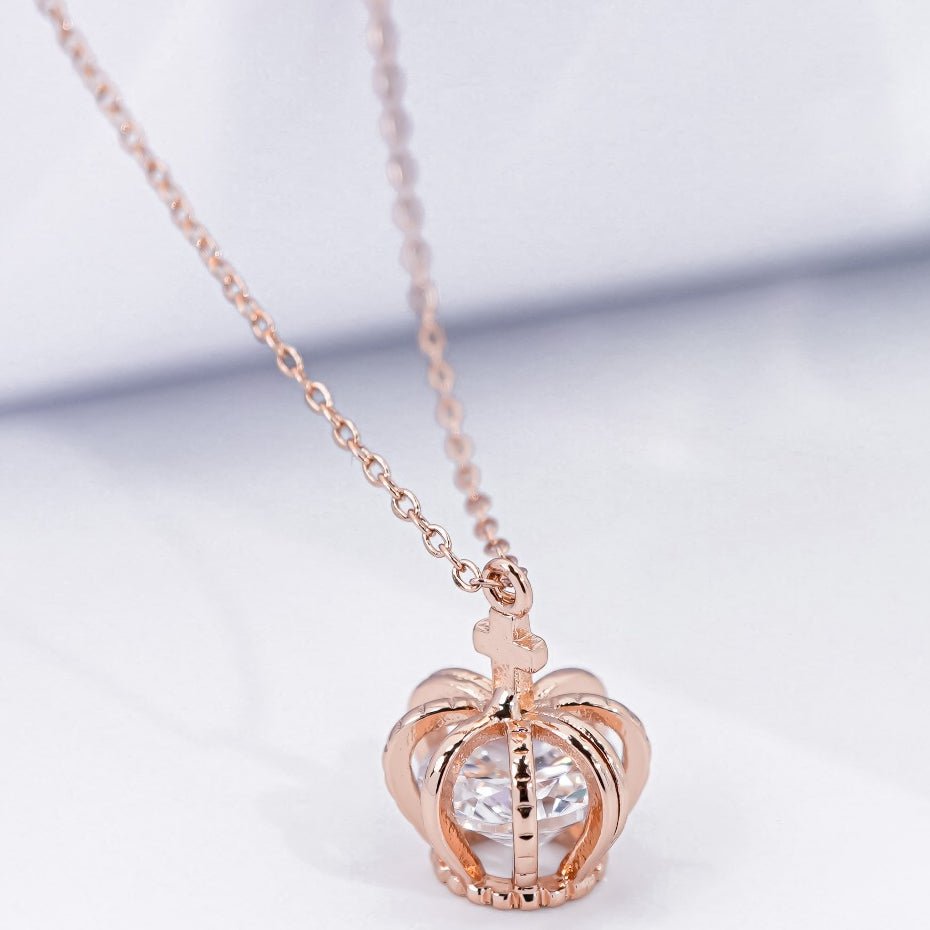 Elegant Crown Necklace Rose Gold