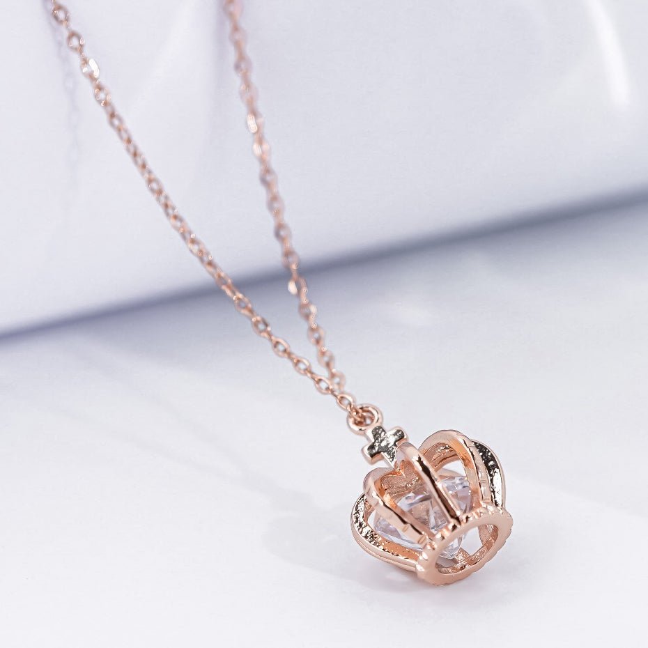 Elegant Crown Necklace Rose Gold