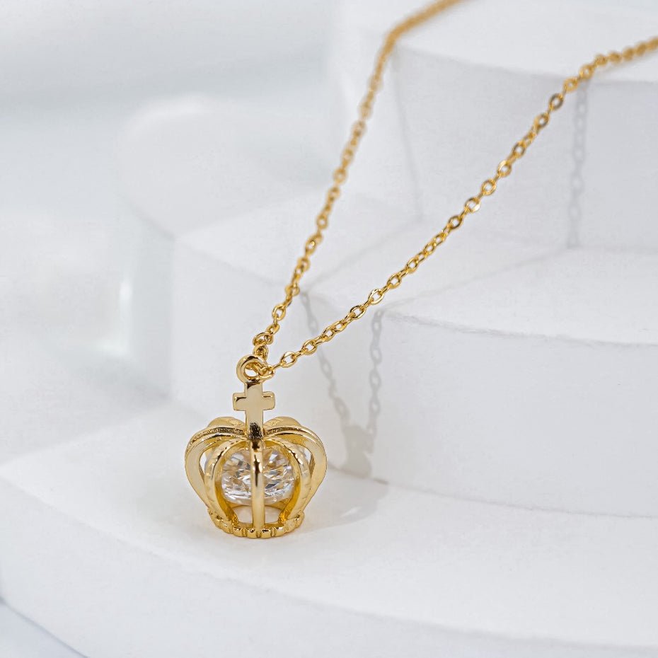 Elegant Crown Necklace Gold