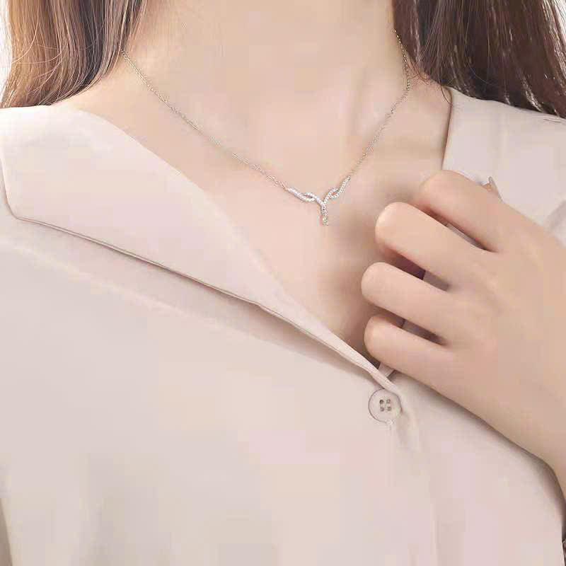 Soft Sunlight Drop Necklace Silver
