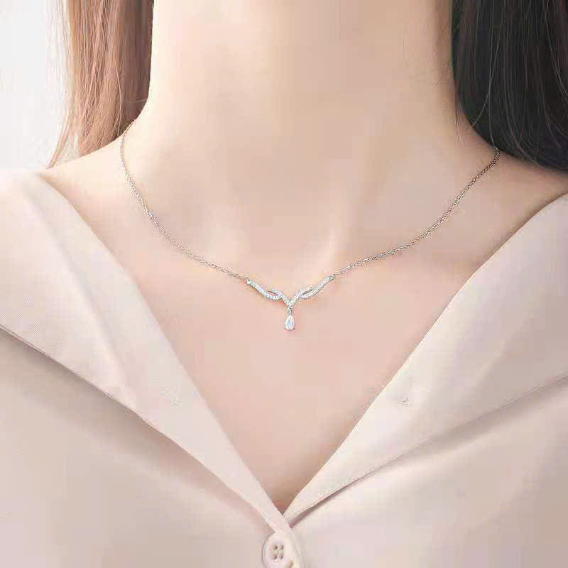 Soft Sunlight Drop Necklace Silver